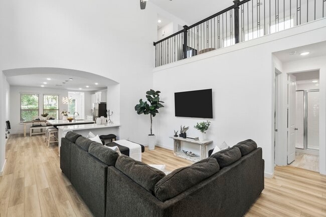 Building Photo - 21500 Jordan Pond Ridge