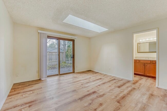 Photo - 1467 NW 176th Pl