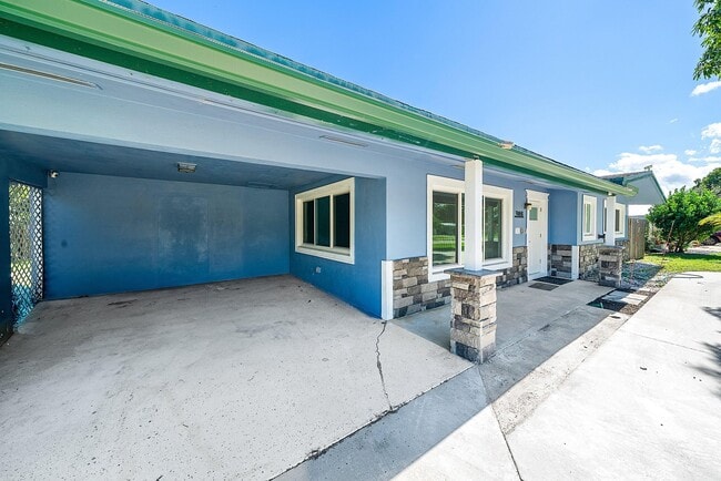 Photo - 308 Philadelphia Dr