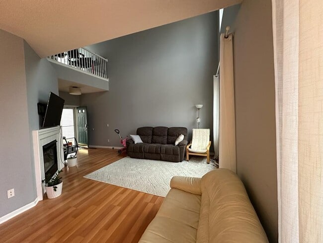 Photo - 7991 Everest Ln N