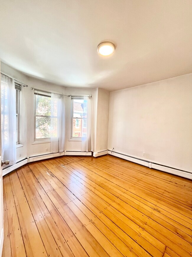 52 Delle Ave Unit 2