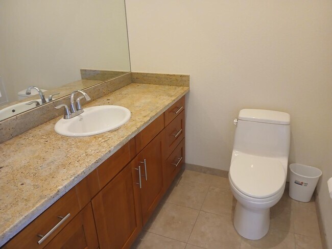 Photo - 1580 Laurel St Unidad 1