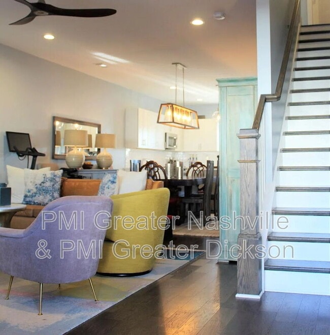 Photo - 1633 54th Ave N
