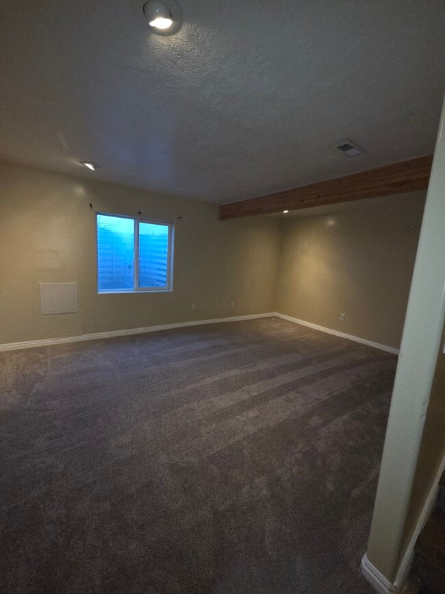 Photo - 6878 W 3100 S