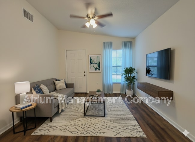 Photo - 1904 Crystal Grove Dr