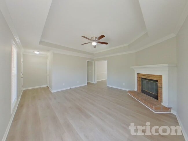 253 Summer Walk Ct