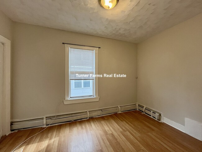 Photo - 147 E Cottage St Apartments Unit 2