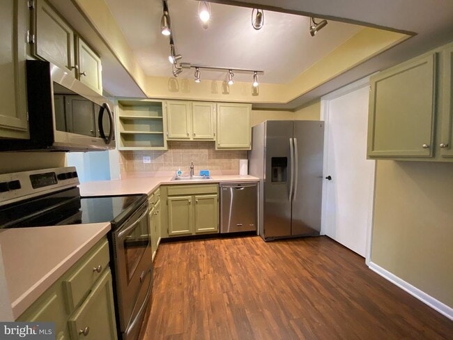 502 Portsmouth Ct
