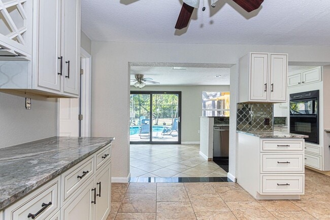 Photo - 169 Armadillo Way