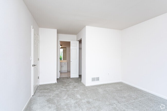2BR, 2BA - Lower - A