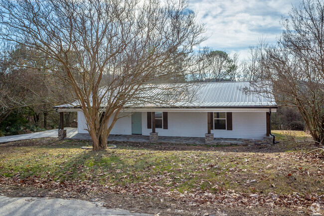 Building Photo - 75 Ferncliff Dr Rental