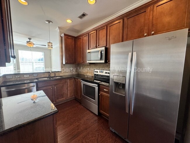 Photo - 826 Cupola Dr