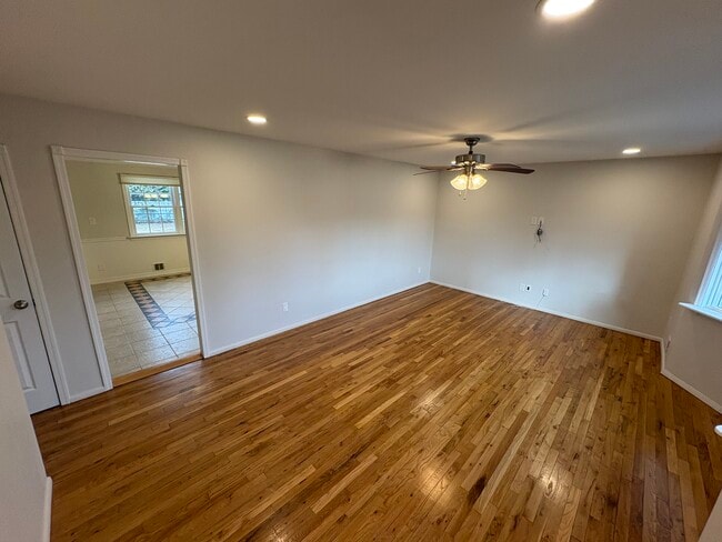 Photo - 169 S Plaisted Ave