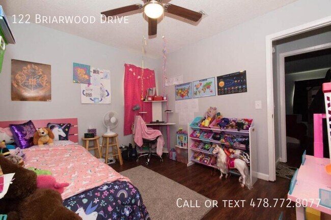 Photo - 122 Briarwood Dr