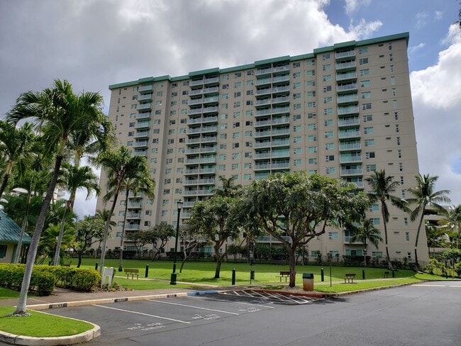 Building Photo - Country Club Village Salt Lake 1 Bedroom 1...