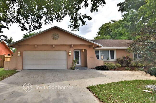 Building Photo - 3520 SW 70th Ave Rental