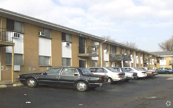 Photo - Silver Creek Apartments