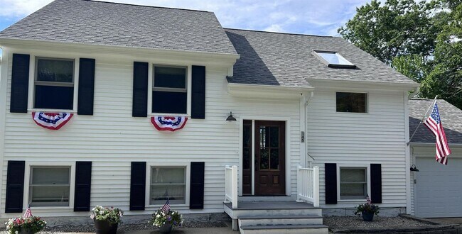 145 Wicom Rd