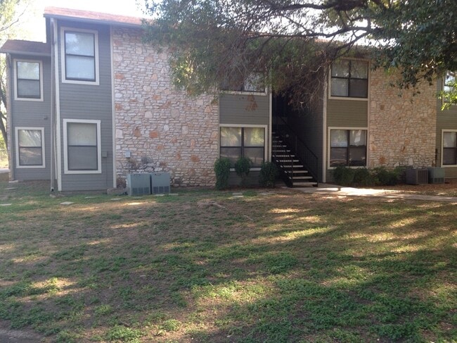 Photo - Cedar Ridge Apartments