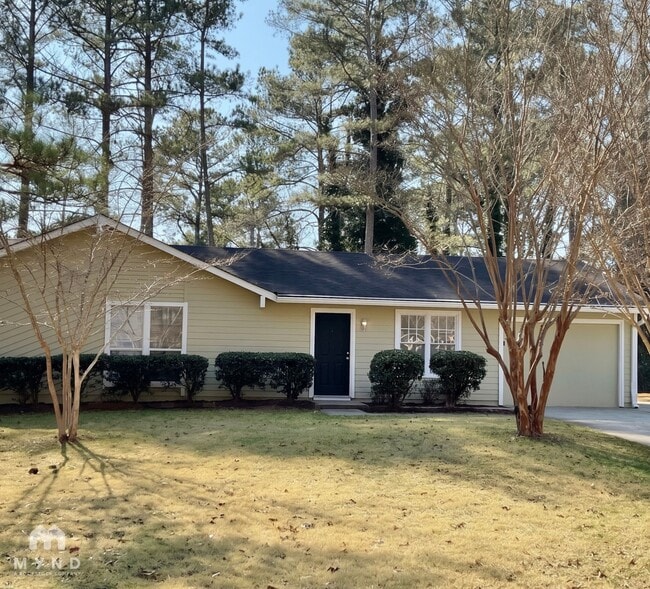 Building Photo - 9062 Homewood Dr
