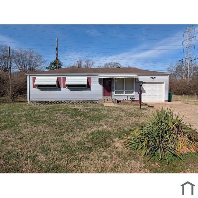 Photo - 750 Kelvin Dr