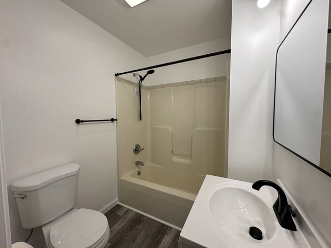Photo - 1400 4th St