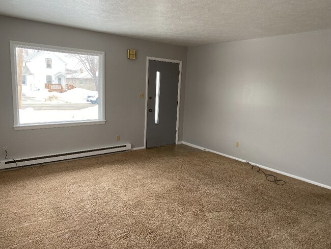 Photo - 815 4th St SW Unit 817