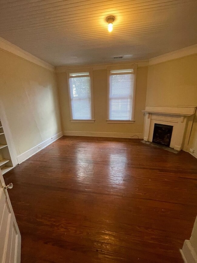 Photo - 2712 Preston St. Unit 1/2- UPSTAIRS/PRE-LE...