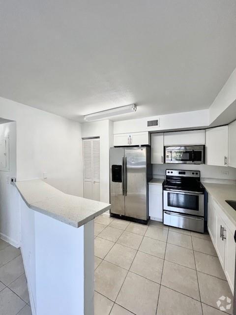 Building Photo - 3690 N 56th Ave Unit 902 Rental