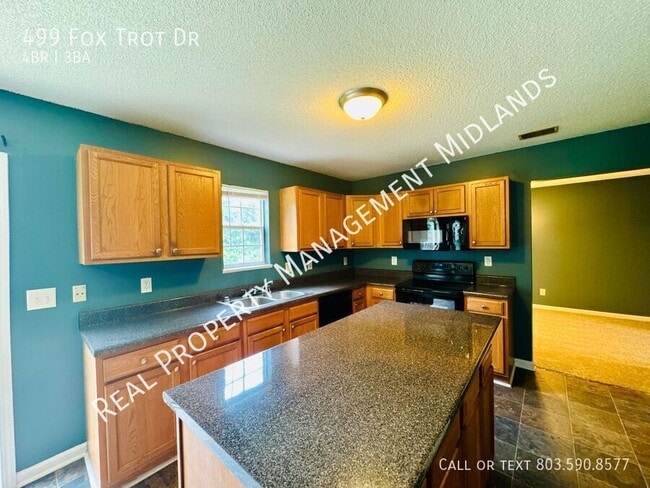 Photo - 499 Fox Trot Dr