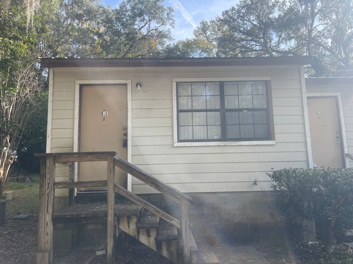 Photo - Newly renovated 1 bed 1 bath Townhouse