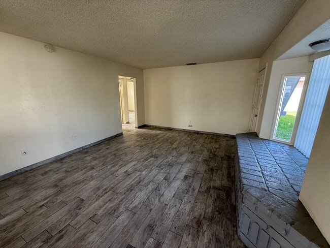 Photo - Great Location Near Hwy 41 – 3 Bedroom Home with Big Backyard!