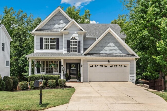 Building Photo - Stunning 5 Bedroom, 4 Bathroom Home in Raleigh — Available Late August