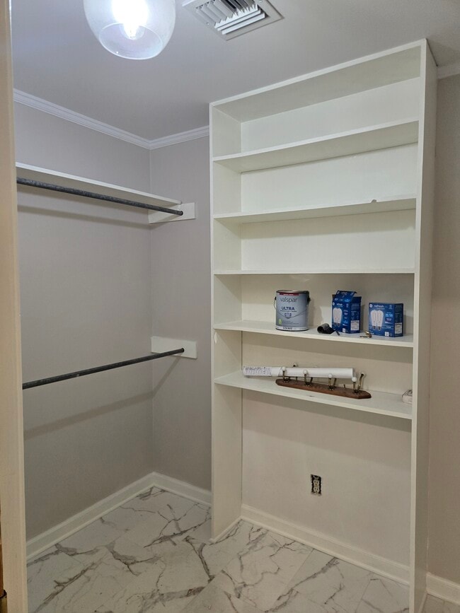 Photo - 115 Sandager Ave