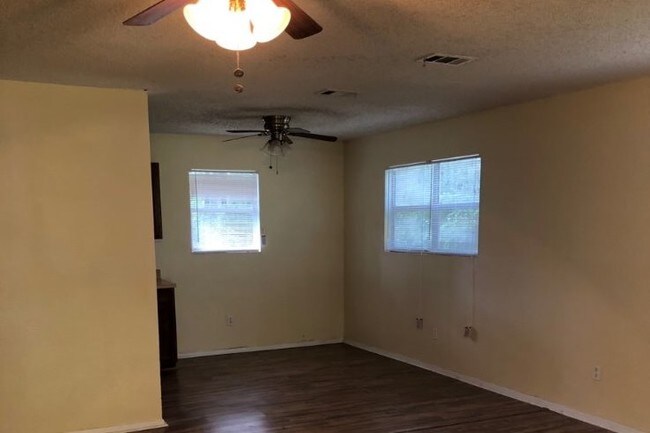 Photo - 19952 Georgia St Casa