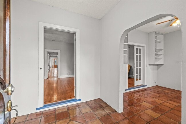 Photo - 2434 W Prospect Rd