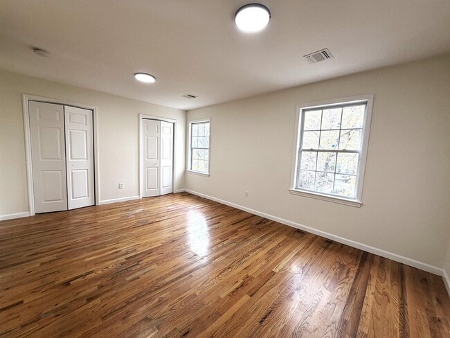 Photo - 325 Arlington Ave Apartment Unit 1