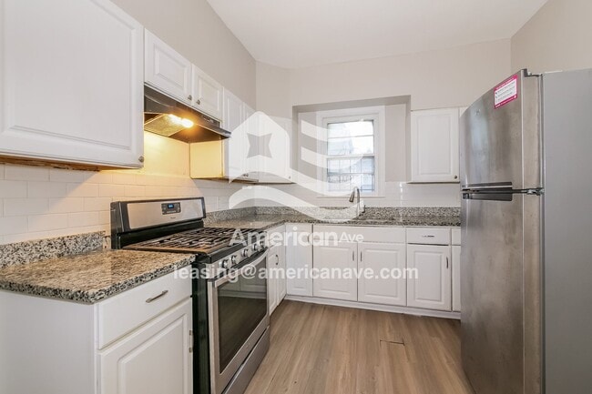 Photo - 115 N Topping Ave