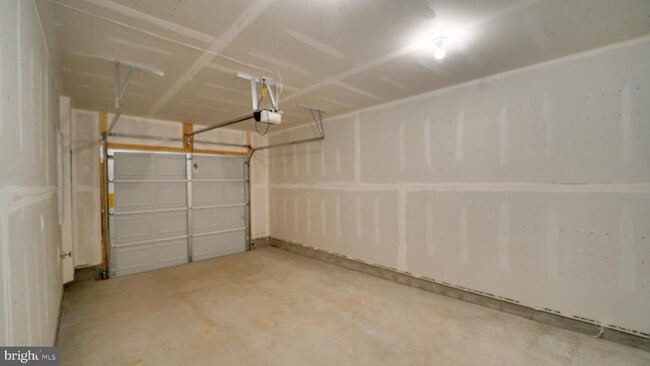 Photo - 103 Brashear Ct