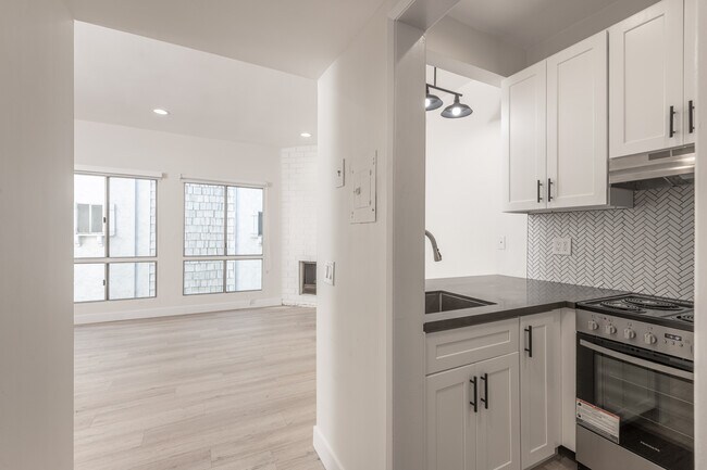 1450 Midvale