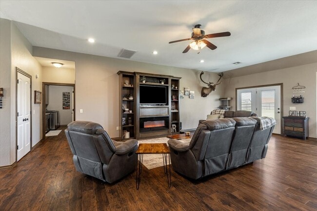 Photo - 8398 SW Sun Valley Dr