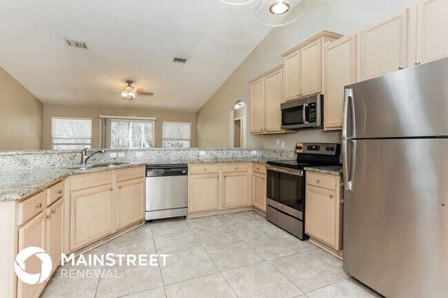 Photo - 10002 Lancashire Dr