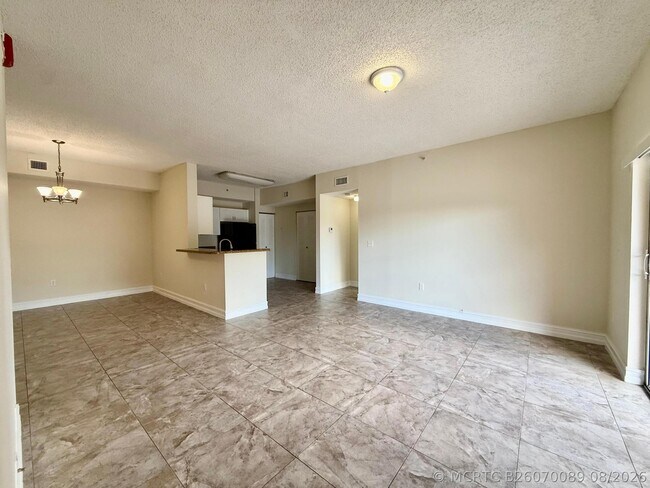 Photo - 6960 SW 39th St Unit E207