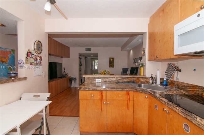 Photo - 1351 SW 125th Ave Unit 205S