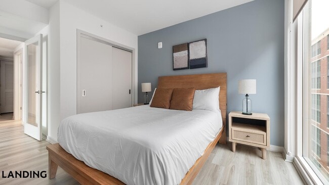 Photo - 853 New Jersey Ave SE Unidad 817