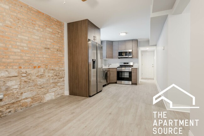 Photo - 3036 N Seminary Ave