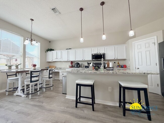 Photo - Spacious 4BR Home in Brooke Estates with Community Amenities!