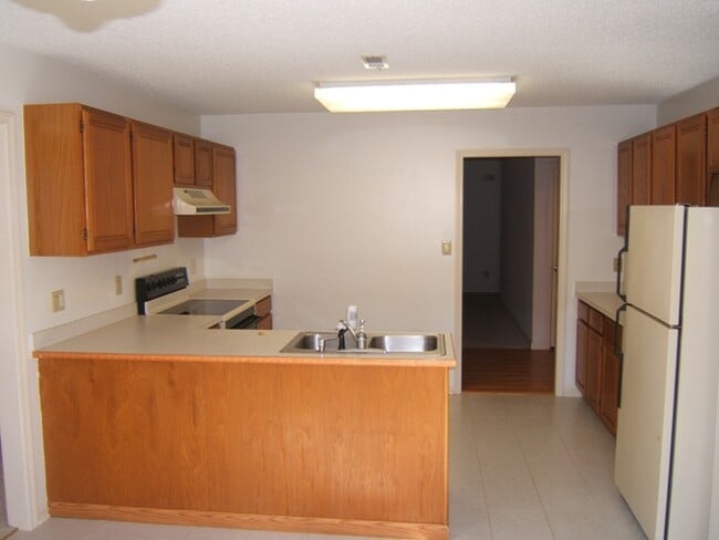 Photo - Jan Move In !!! 3BR/2BA Gated Marina Commu...
