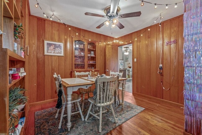 Photo - AVAILABLE NOW--- 3 Bed, 1.5 Bath in Eastgate