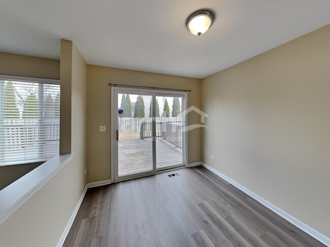 Photo - 3103 Meadowsedge Ln